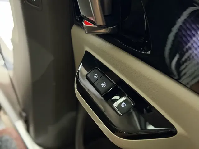 Kia Carnival — Фото автомобиля 21