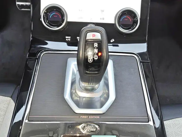Land Rover Range Rover Evoque — Фото автомобиля 16