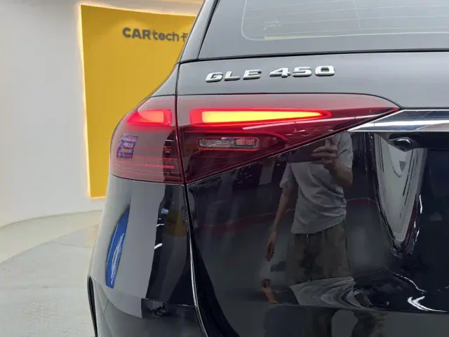 Mercedes-Benz GLE-Class — Фото автомобиля 10