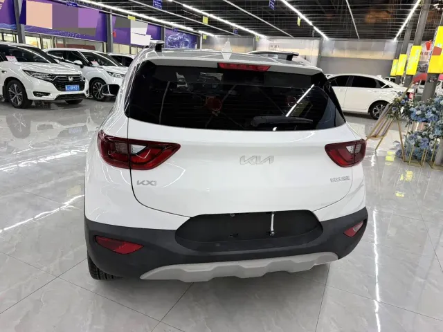 Kia KX1 — Фото автомобиля 8