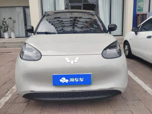 Wuling Bingo — Фото автомобиля 2