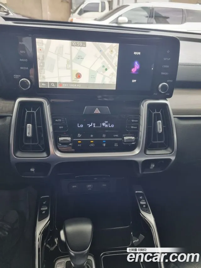 Kia Sorento Sorento 4-е поколение Дизель 2.2 4WD — Фото автомобиля 17