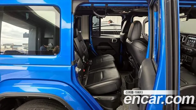 Jeep Wrangler Wrangler (JL) — Фото автомобиля 12