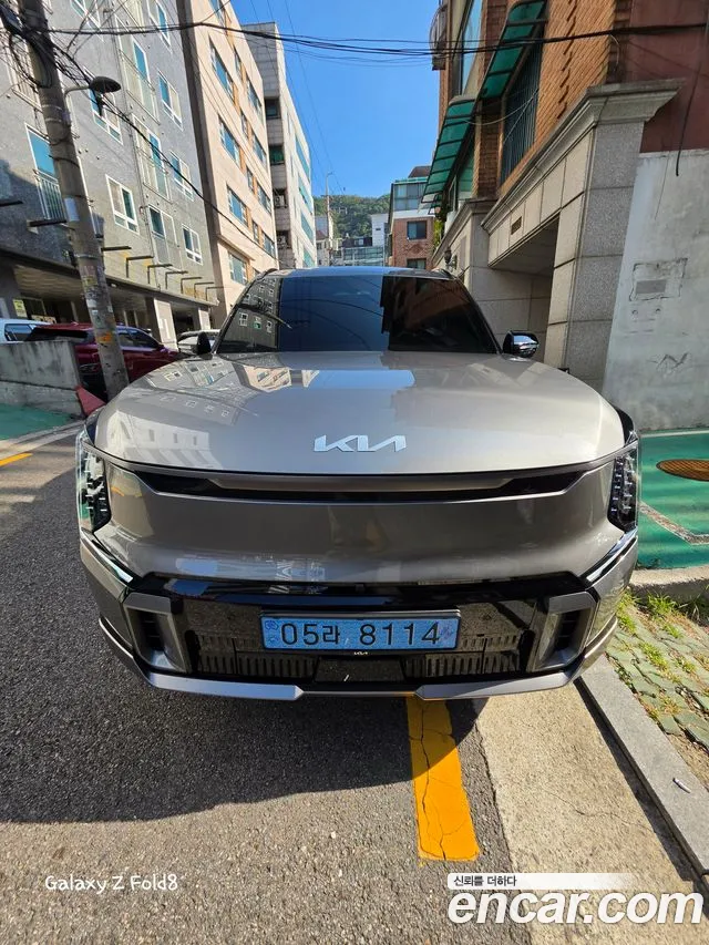 Kia EV9 — Фото автомобиля 4