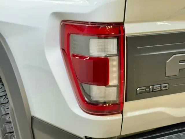 Ford F-150 Raptor — Фото автомобиля 9