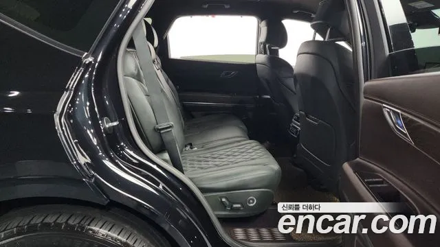 Genesis GV80 2.5T Бензин AWD — Фото автомобиля 12