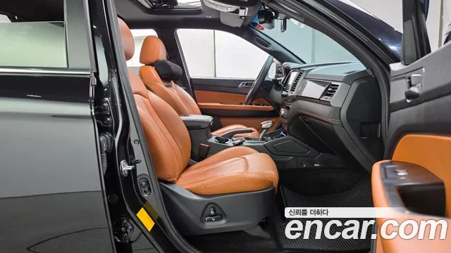 KG_Mobility_Ssangyong Rexton Новый Rexton Sport Khan Дизель 2.2 4WD — Фото автомобиля 25