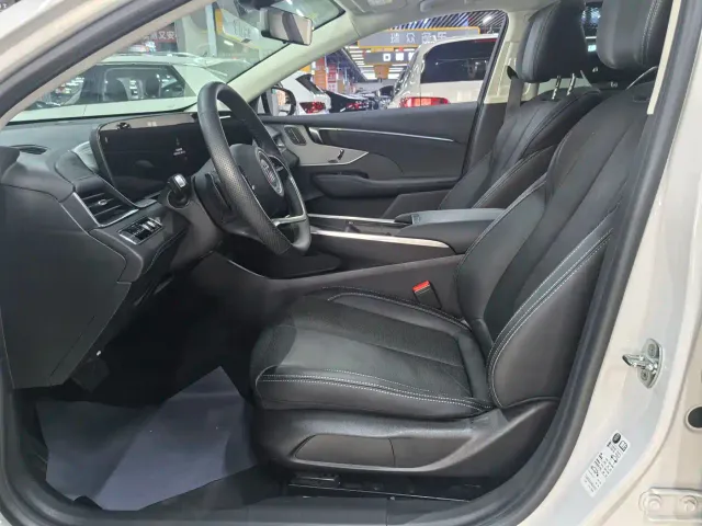 Buick LaCrosse — Фото автомобиля 7