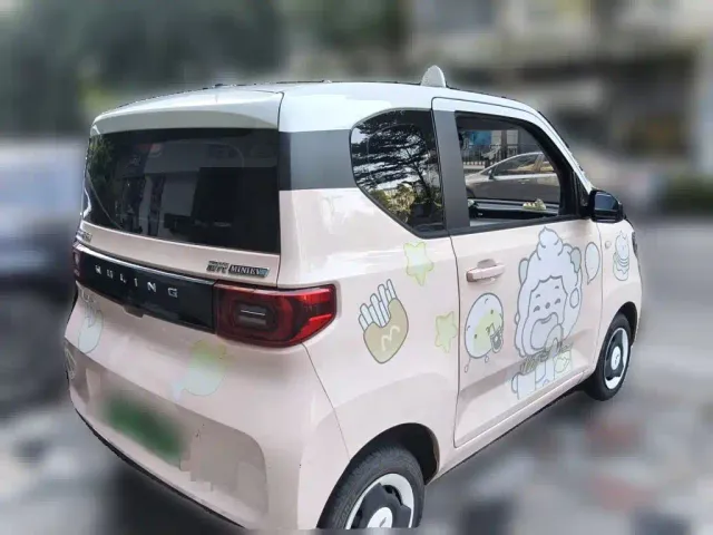 Wuling Hongguang Mini EV — Фото автомобиля 6