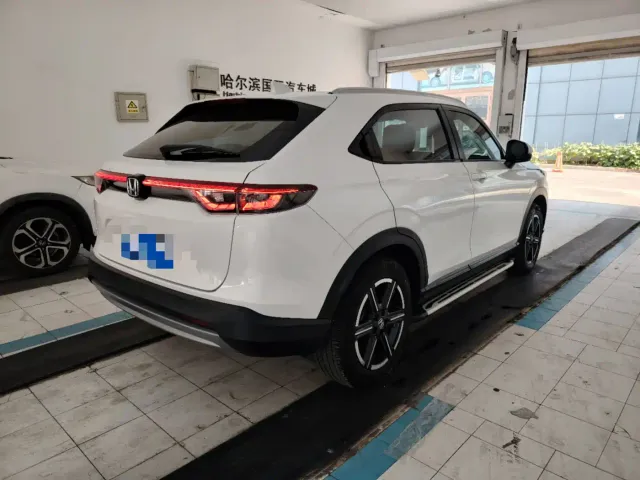 Honda Vezel — Фото автомобиля 6