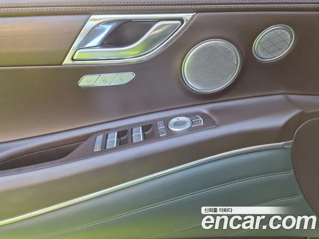 Genesis GV80 — Фото автомобиля 11