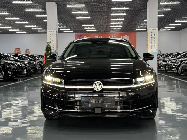 Volkswagen Magotan — Фото автомобиля 2