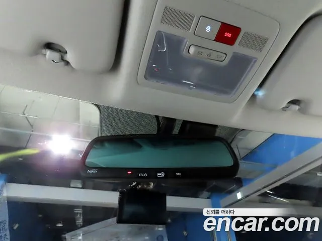 Hyundai Venue Venue 1.6 Premium — Фото автомобиля 16
