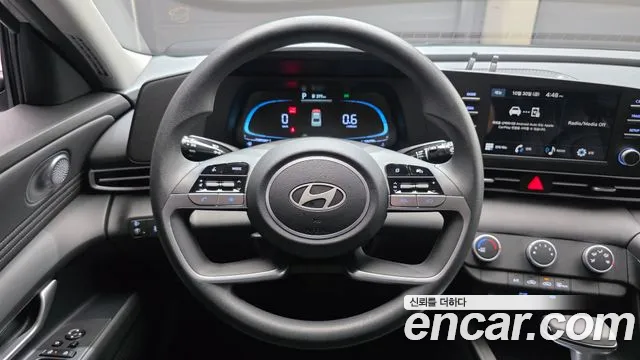 Hyundai Avante CN7 — Фото автомобиля 18