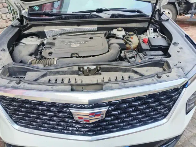 Cadillac XT4 — Фото автомобиля 9