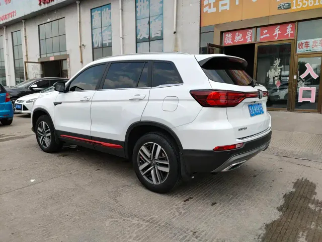 Changan CS75 — Фото автомобиля 4
