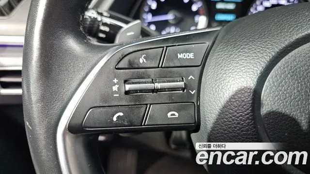 Hyundai Sonata — Фото автомобиля 25