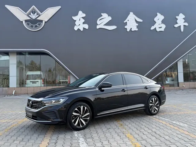 Фотография автомобиля — Volkswagen Passat
