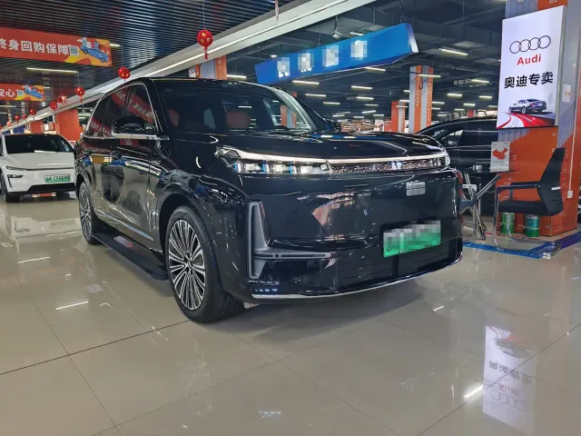 Geely Galaxy M9 — Фото автомобиля 3