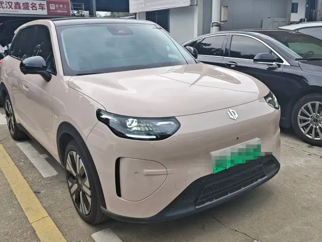Leapmotor A10 — Фото автомобиля 3
