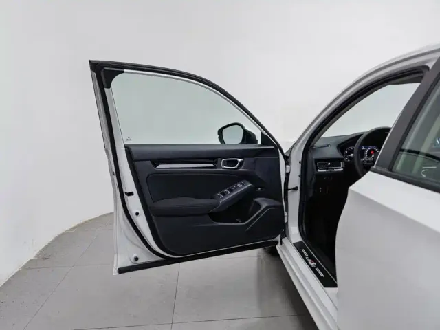 Honda Civic — Фото автомобиля 8
