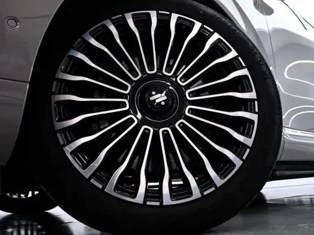 IM Motors LS9 — Фото автомобиля 19