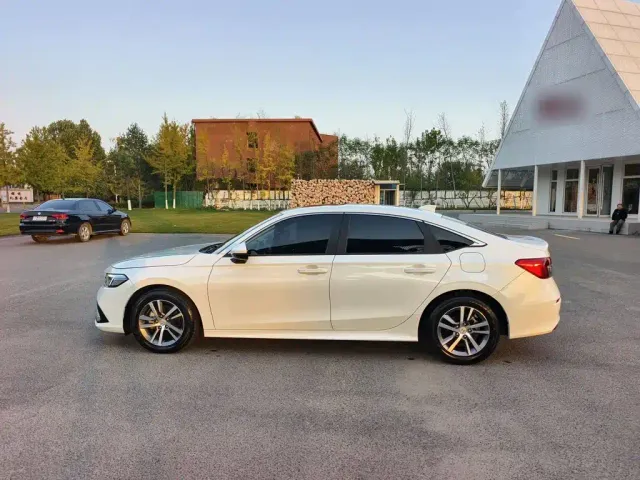 Honda Civic — Фото автомобиля 10