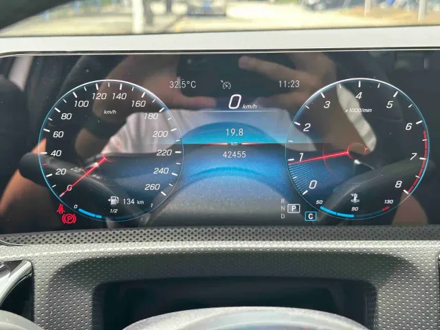 Mercedes-Benz A-Class — Фото автомобиля 14