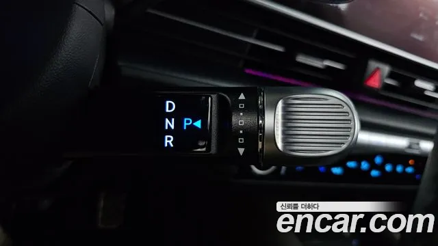 Hyundai Ioniq 6 — Фото автомобиля 12