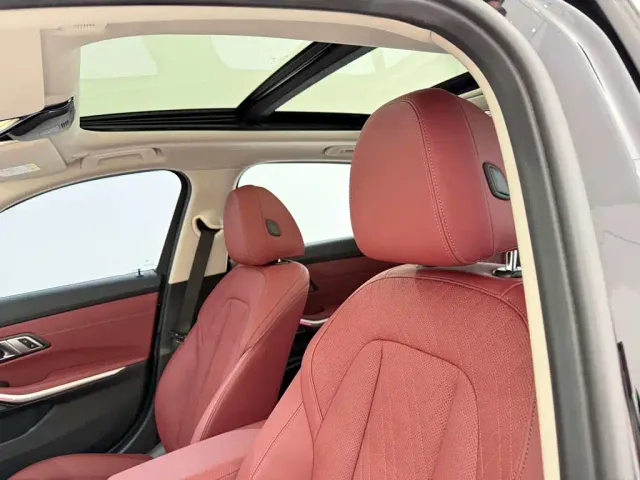BMW 3 Series — Фото автомобиля 27