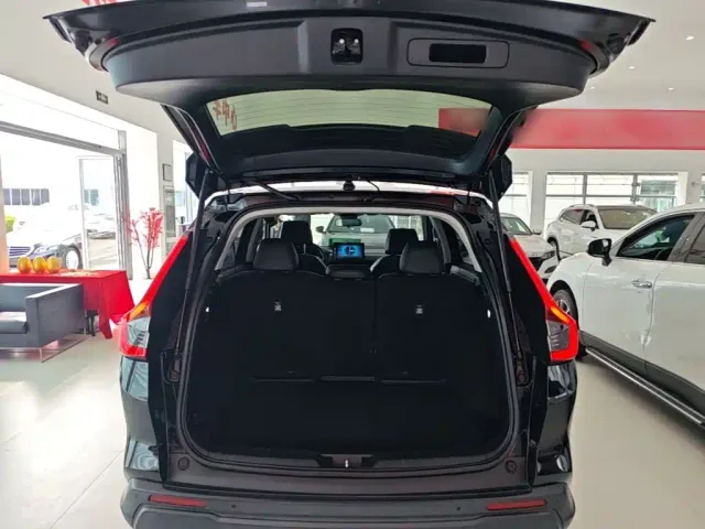 Honda CR-V — Фото автомобиля 18