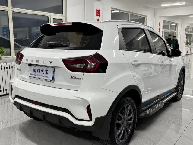 Geely Vision X3 — Фото автомобиля 14