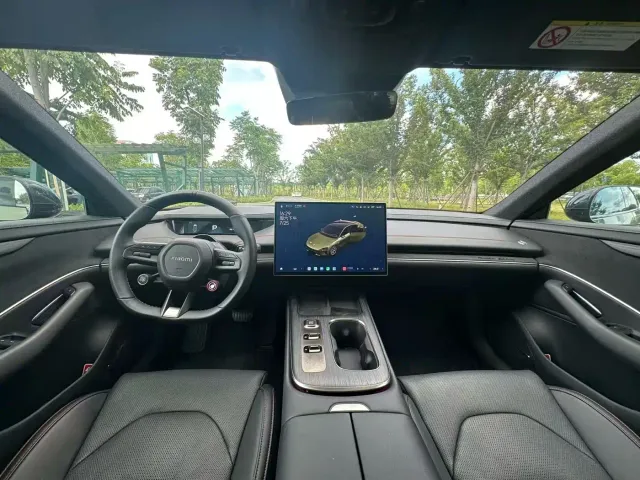 Xiaomi SU7 — Фото автомобиля 11