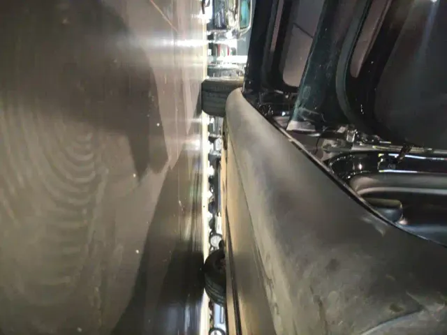 Tesla Model Y — Фото автомобиля 21