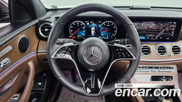 Mercedes-Benz E-Class W213 — Фото автомобиля 19