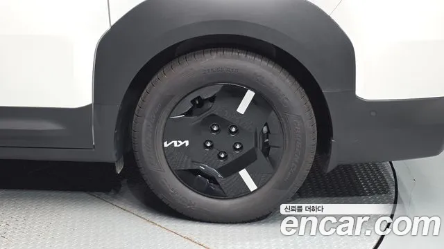 Kia PV5 — Фото автомобиля 6