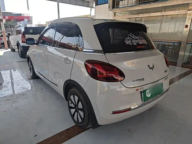 Wuling Bingo — Фото автомобиля 4