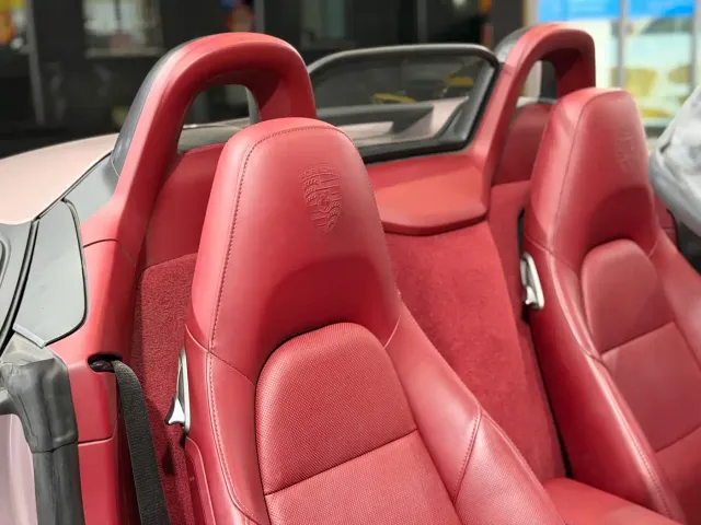 Porsche 718 — Фото автомобиля 11