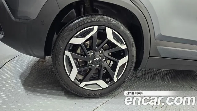 Kia Seltos — Фото автомобиля 5