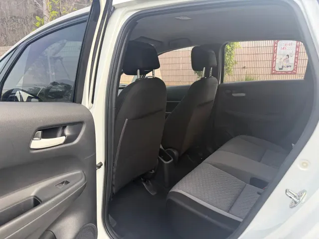 Honda Fit — Фото автомобиля 8