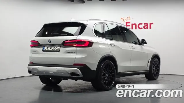 BMW X5 — Фото автомобиля 2