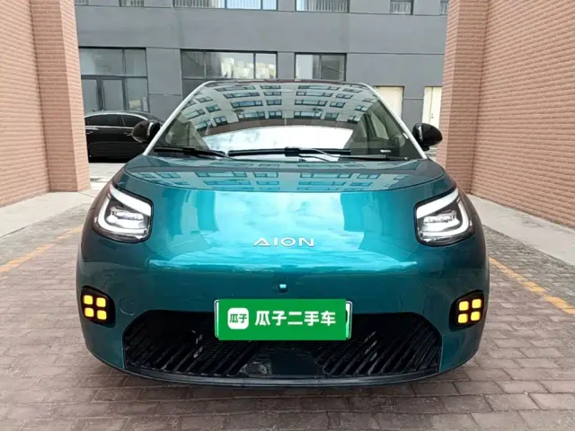 GAC Aion UT — Фото автомобиля 2