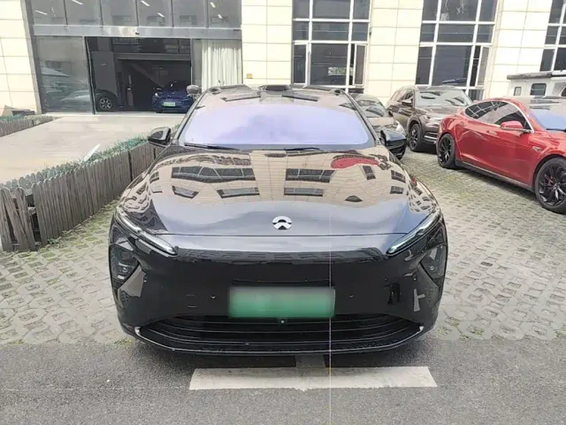 Nio ET7 — Фото автомобиля 2
