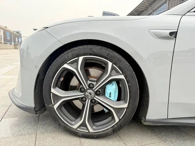 Nio ET5 Touring — Фото автомобиля 16