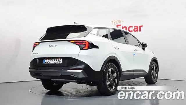Kia Sportage — Фото автомобиля 2