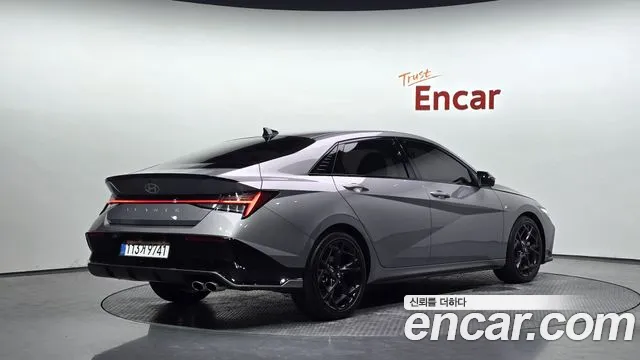 Hyundai Avante CN7 — Фото автомобиля 2