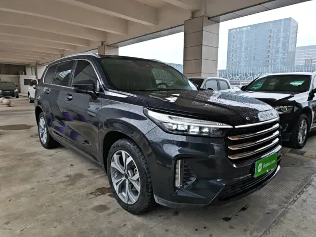 Exeed VX — Фото автомобиля 3