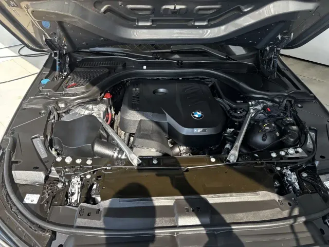 BMW 5 Series — Фото автомобиля 30
