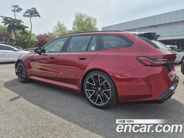 BMW M5 G90 — Фото автомобиля 4