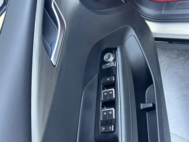 Wuling Starlight — Фото автомобиля 22